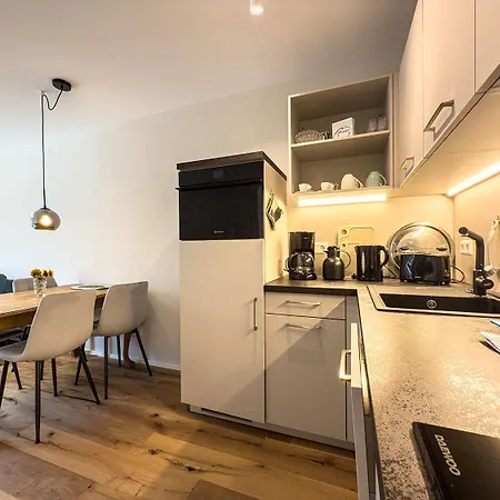 Almwirt Appartement *